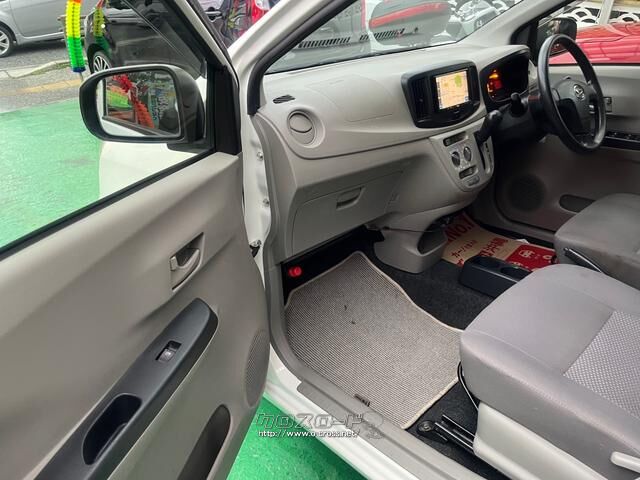 ダイハツ ミライース