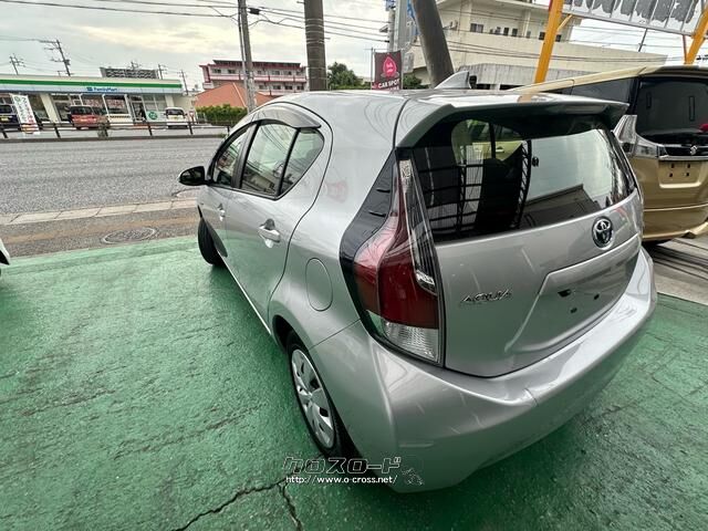 トヨタ アクア
