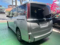 トヨタ エスクァイア