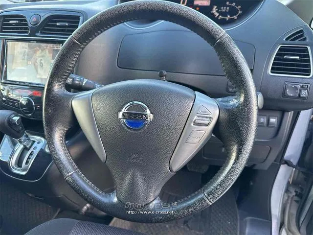 常に触る部分ですので、しっかりとチェックしたいですね。 日産 セレナ