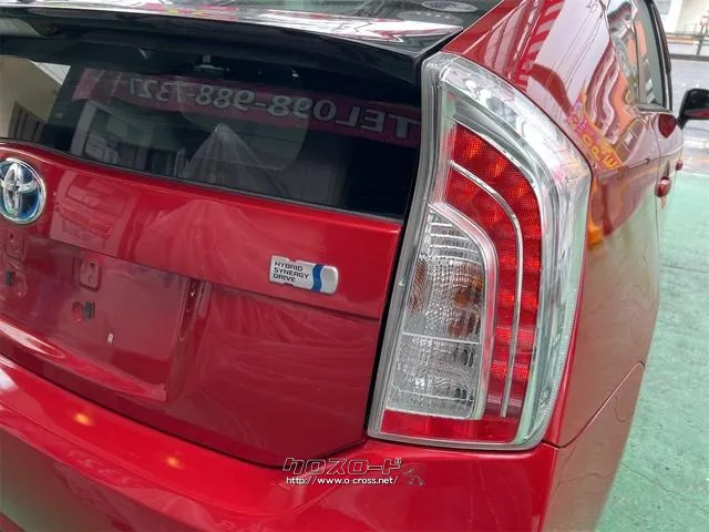 トヨタ プリウス