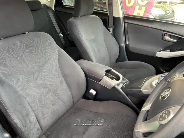 トヨタ プリウス