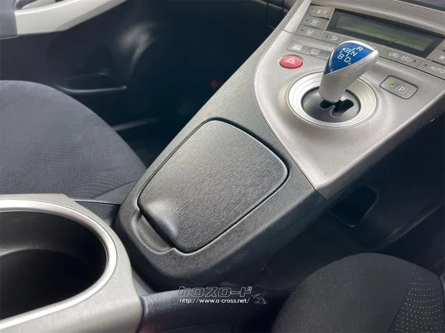 トヨタ プリウス