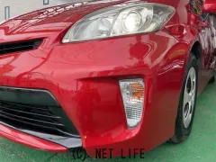 トヨタ プリウス