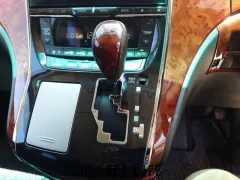 トヨタ ヴェルファイア