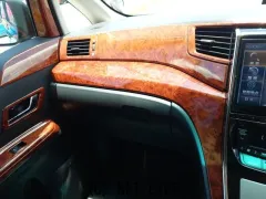 トヨタ ヴェルファイア