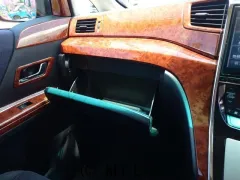 トヨタ ヴェルファイア