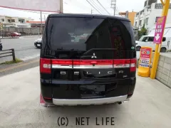 三菱 デリカD：5