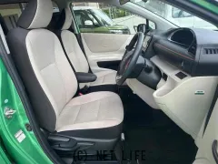 トヨタ シエンタ