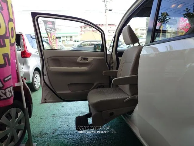 ダイハツ ムーヴ