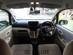 ダイハツ ムーヴ