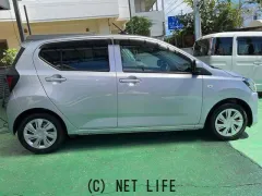 ダイハツ ミライース