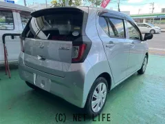 ダイハツ ミライース