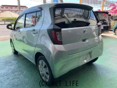 ダイハツ ミライース