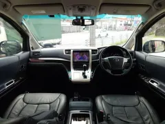 トヨタ アルファード