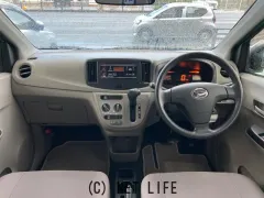 ダイハツ ミライース