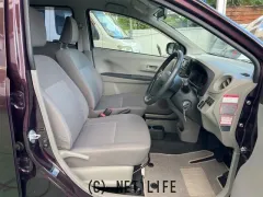 ダイハツ ミライース