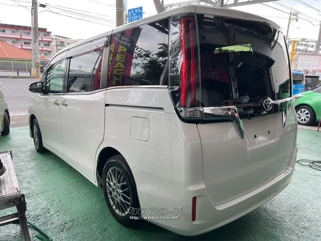 トヨタ エスクァイア