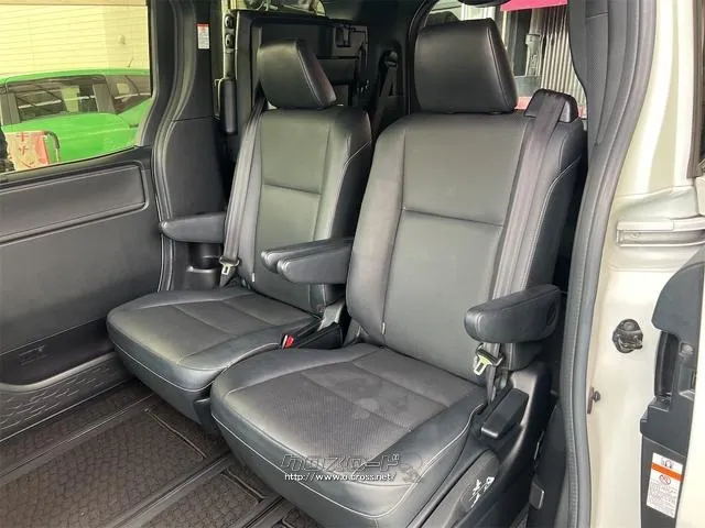 トヨタ エスクァイア