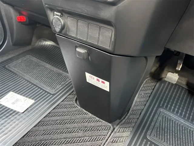 ダイハツ トール