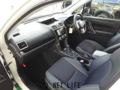 スバル フォレスター