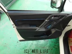 スバル フォレスター