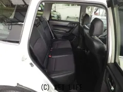 スバル フォレスター