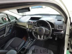 スバル フォレスター