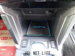 スバル フォレスター