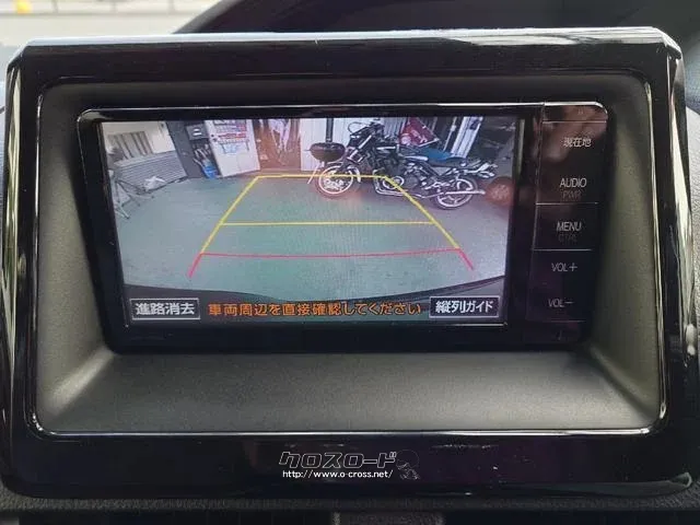 バックカメラ装備。駐車が苦手な方には欠かせません。 トヨタ エスクァイア