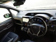 トヨタ エスクァイア