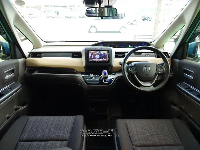 毎回座るフロントシート。運転席は必ず使用する部分ですので、座り心地が重要です! ホンダ フリード