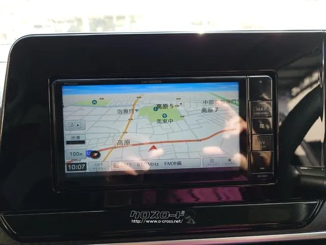 便利なナビ付!旅行やレジャーにと様々なシーンで大活躍!ドライブが楽しくなりますね 日産 ノート