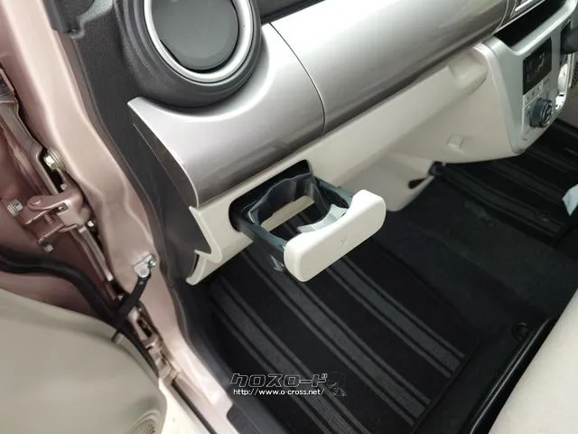 ダイハツ キャスト