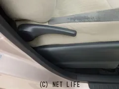 ダイハツ キャスト