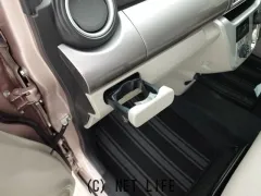 ダイハツ キャスト