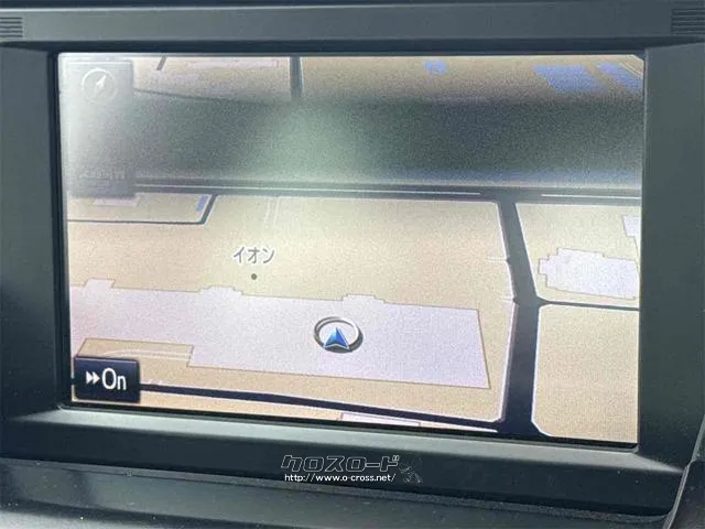 便利なナビ付!旅行やレジャーにと様々なシーンで大活躍!ドライブが楽しくなりますね! トヨタ SAI