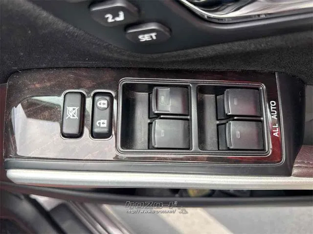 この度は当店のお車をご覧になっていただき、誠にありがとうございます。ぜひじっくりとご検討下さい。気軽にお問合せ・お見積りお待ちしております。 トヨタ SAI