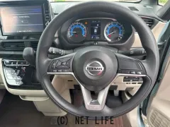 日産 ルークス