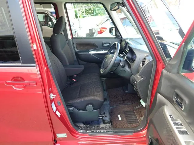 まずは気軽にお問合せ・お見積りお待ちしております。じっくり現車確認して頂けるよう、ご準備を致します! 三菱 eKカスタム