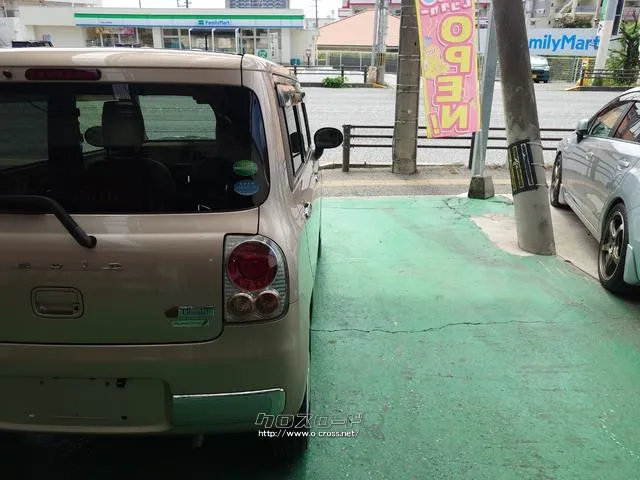 お車の知識がなくても大丈夫です!皆様のご来店をスタッフ一同、心よりお待ちしております。 スズキ アルトラパン