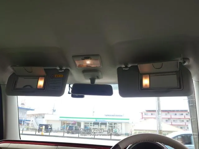 ご覧頂きまして誠に有難うございます!!是非ご来店して頂き、実際にご覧になって頂ければと思います。お客様からのご連絡をスタッフ一同、心よりお待ちしております スズキ アルトラパン