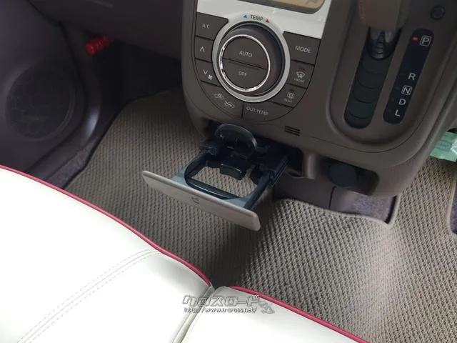 この度は当店のお車をご覧になっていただき、誠にありがとうございます。ぜひじっくりとご検討下さい。気軽にお問合せ・お見積りお待ちしております。 スズキ アルトラパン