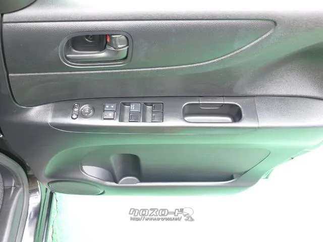 パワーウィンドウ付き☆運転席で全部の窓を開閉することが可能!!快適にドライブをお楽しみいただけます☆ ホンダ N-BOX