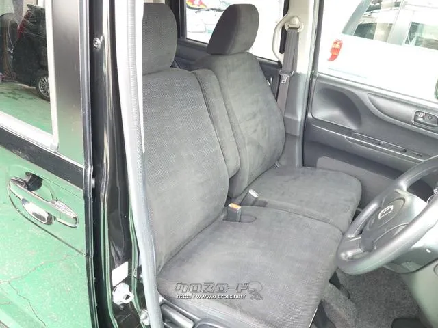 この度は当店のお車をご覧になっていただき、誠にありがとうございます。ぜひじっくりとご検討下さい。気軽にお問合せ・お見積りお待ちしております。 ホンダ N-BOX