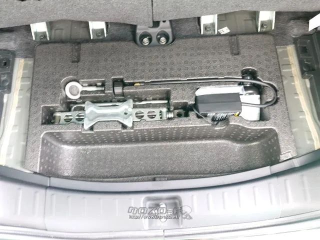 すぐにご来店頂けない場合や遠方にお住まいの方、車両状態の詳細が知りたい方はお気軽にご連絡下さい♪ ホンダ N-BOX
