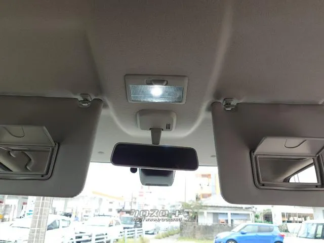 すぐにご来店頂けない場合や遠方にお住まいの方、車両状態の詳細が知りたい方はお気軽にご連絡下さい♪ スズキ スペーシア