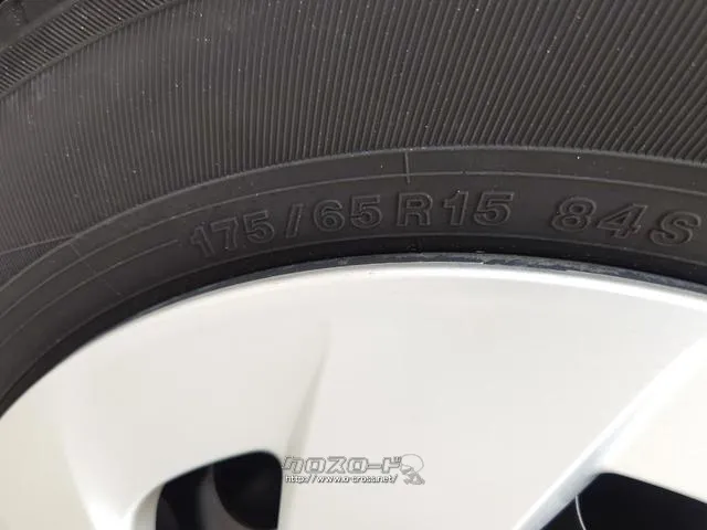お車の知識がなくても大丈夫です!皆様のご来店をスタッフ一同、心よりお待ちしております。 トヨタ アクア