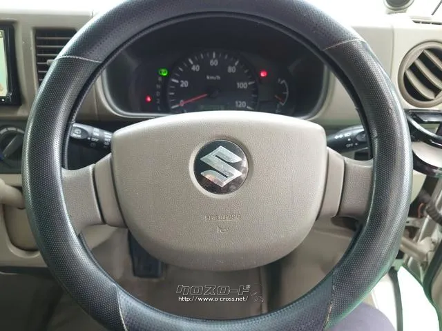 ハンドルの状態が悪いと運転に集中できませんよね。こちらの車、お気軽にお問い合わせください。 スズキ エブリイ