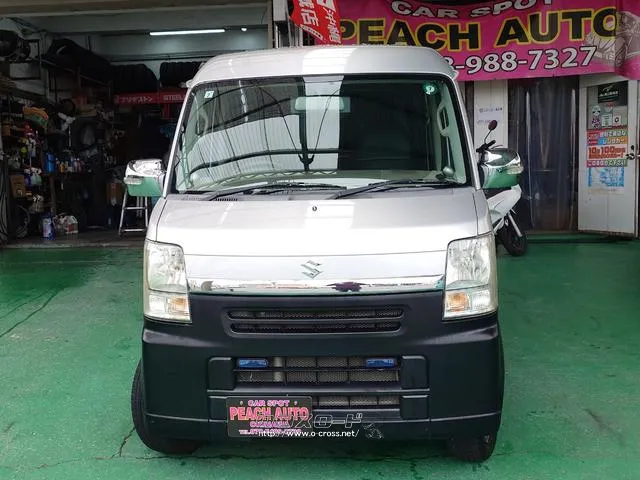 すぐにご来店頂けない場合や遠方にお住まいの方、車両状態の詳細が知りたい方はお気軽にご連絡下さい♪ スズキ エブリイ